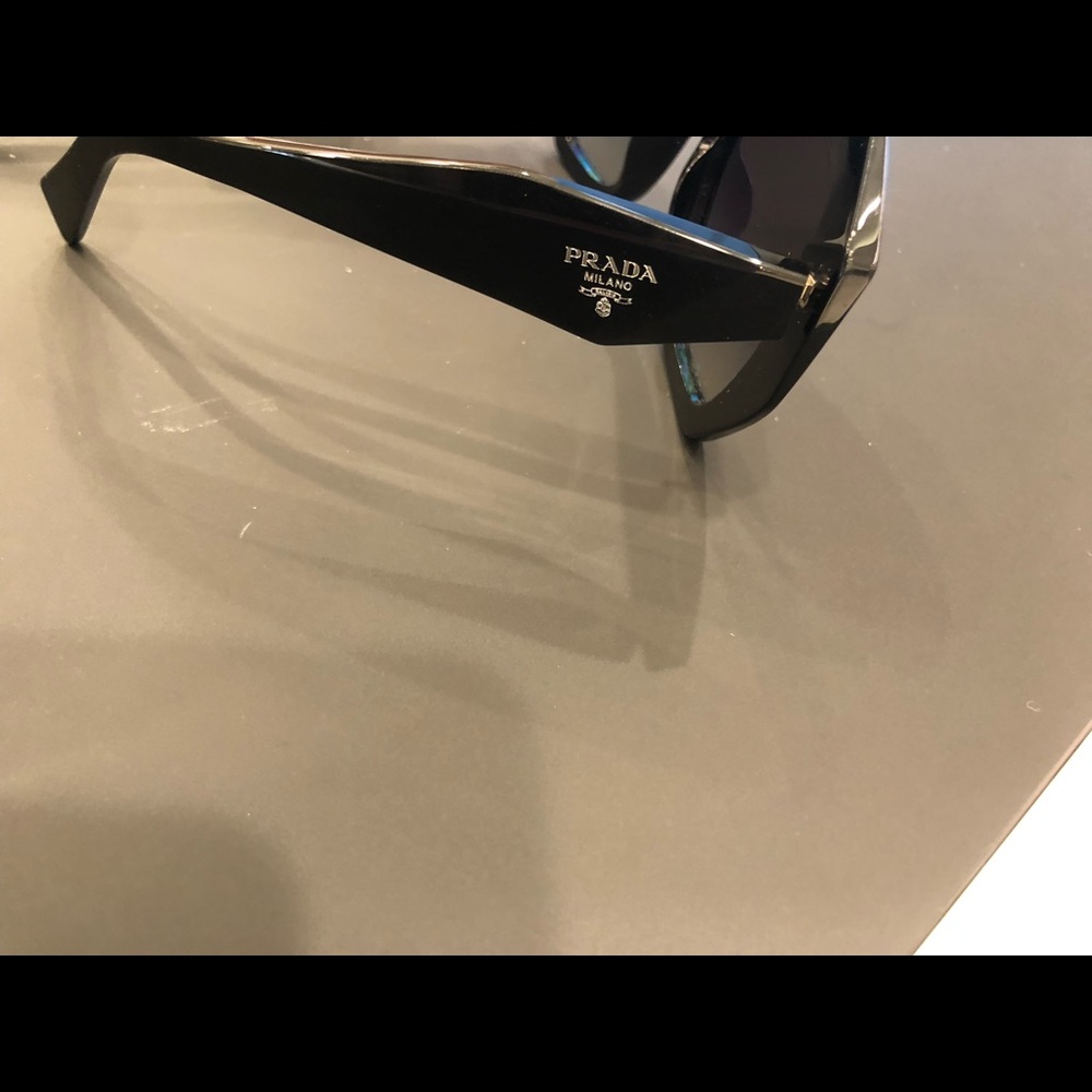 🤩🤩🤩prada  sunglasses 😻😻🤑 - Picture 13 of 16